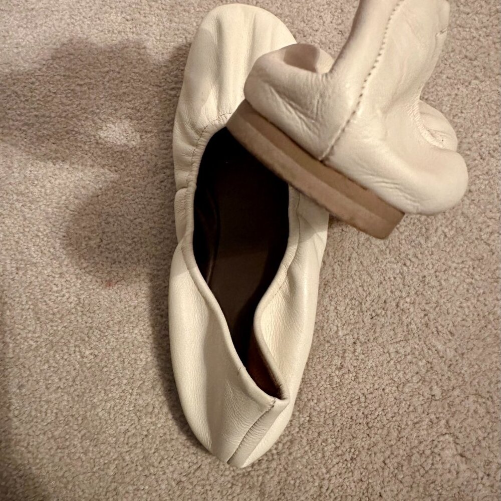 Reformation White Rounded-Toe Ballet Flats - Picture 2 of 7